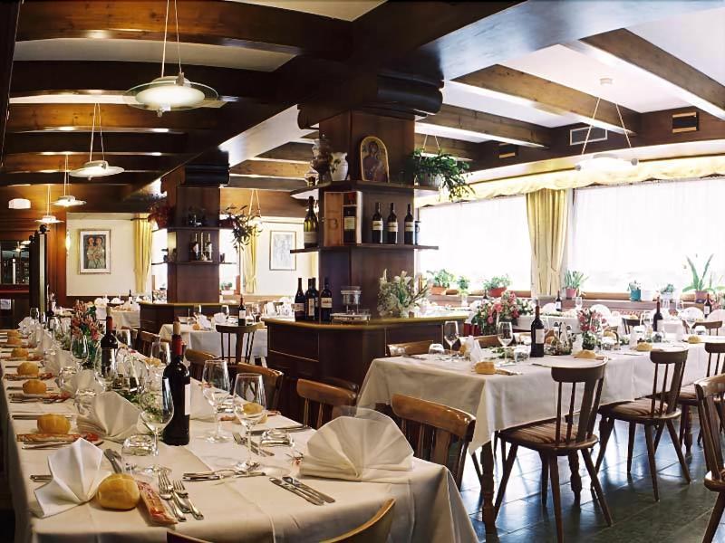 Hotel Stella Alpina فالكادي المظهر الخارجي الصورة
